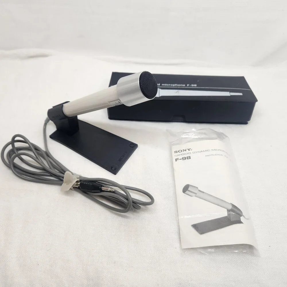 Sony F-98 Cardioid Microphone with Stand & Case Wired